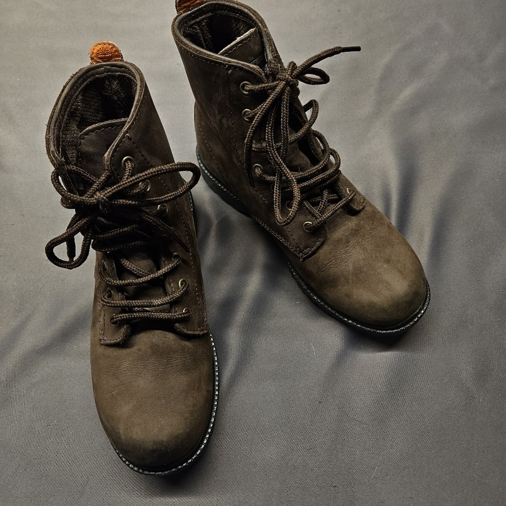 Timberland Boots Size 6.5 Work Leather SN 11373 4140